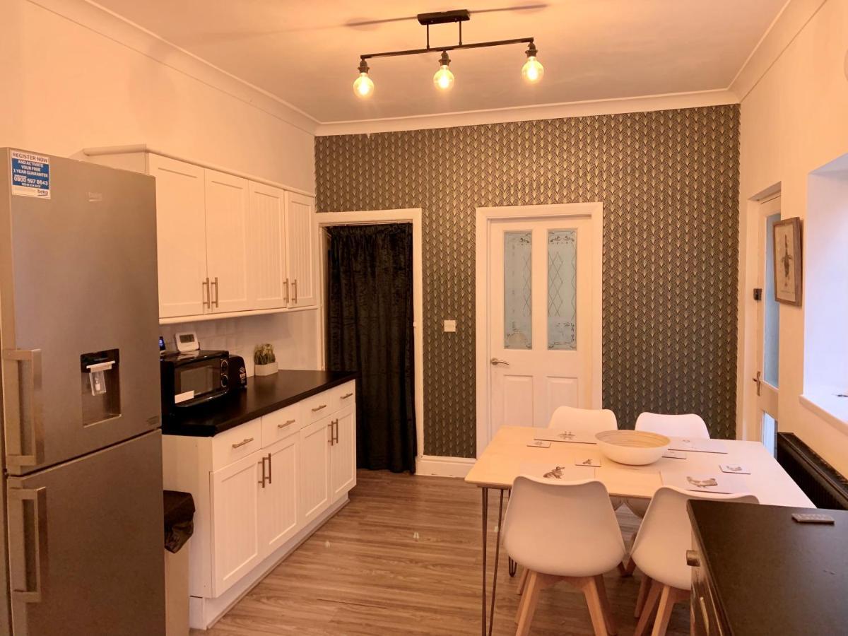Stamer House By Yourstays, Stylish Quirky House, With 4 Double Bedrooms, Book Now! Stoke-on-Trent Exterior foto